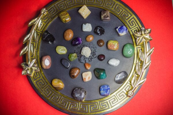 Healing crystals for energy balance